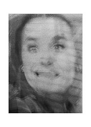 ritratto donna sorriso storto.jpg
