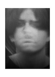 ritratto ragazzo occhio pendulo.jpg