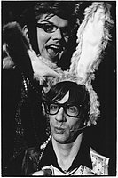 Chiambretti Night.Il coniglio e Aldo Piazza alias Maionchi.JPG